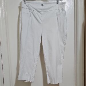 White Pull-On Pants Capris